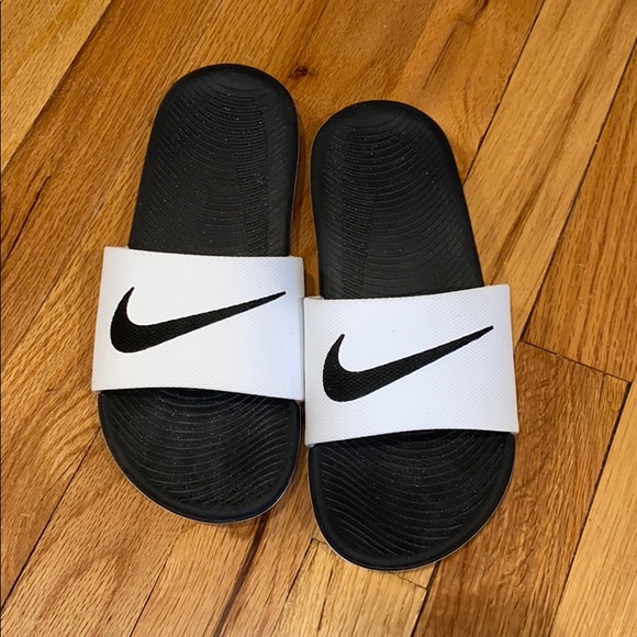 Nike Shoes - Nike Slides